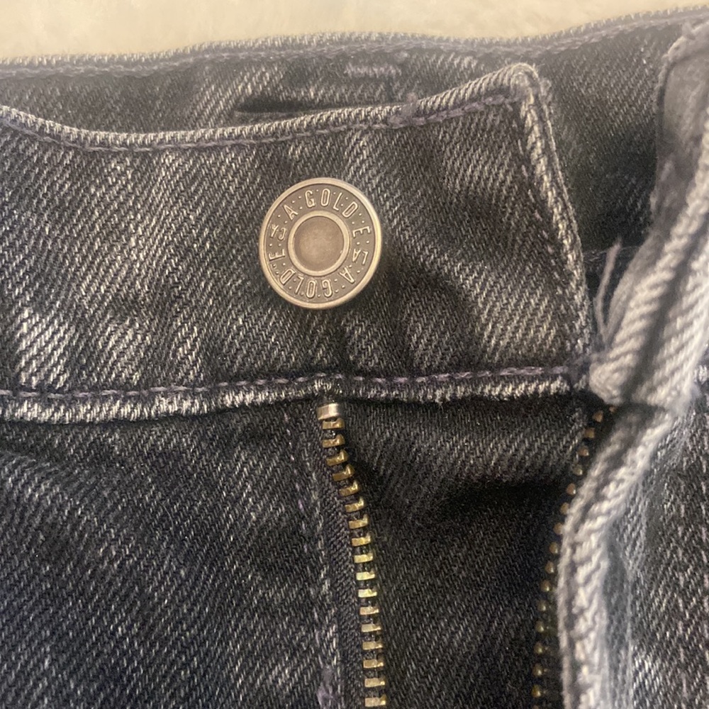 Agolde Dark Denim Jean Shorts - Picture 3 of 5
